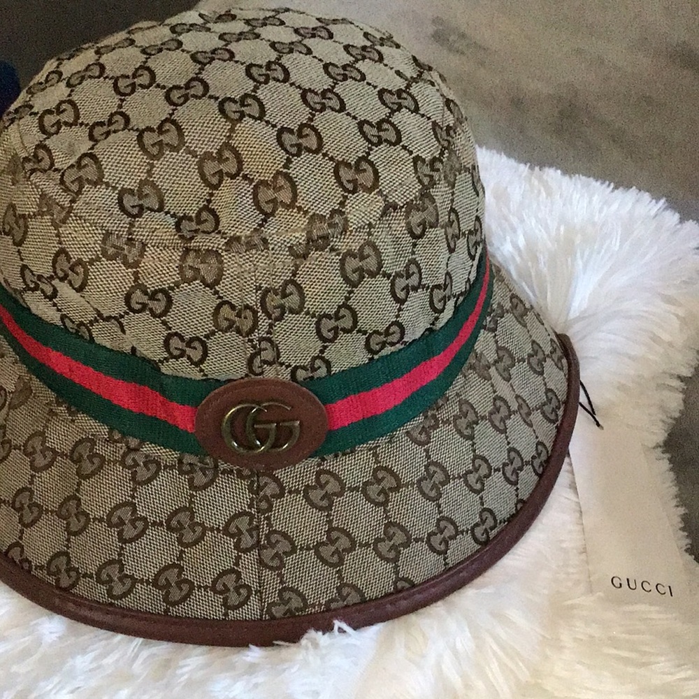 Gucci canvas bucket hat